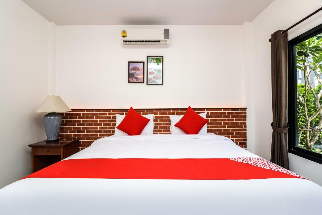 Oyo 234 Tara Grande Hotel & Spa Bangkok Bagian luar foto