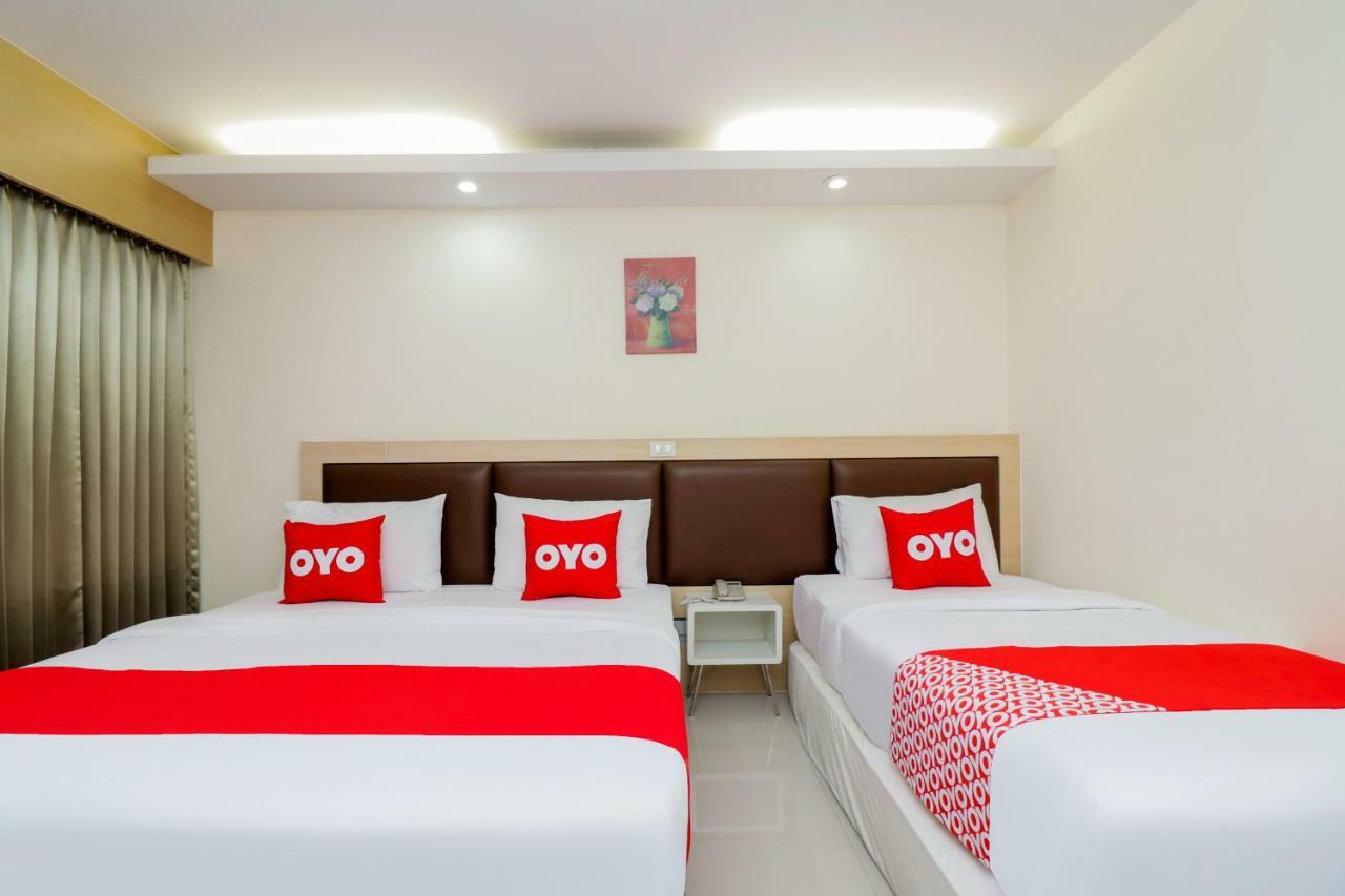 Oyo 234 Tara Grande Hotel & Spa Bangkok Bagian luar foto
