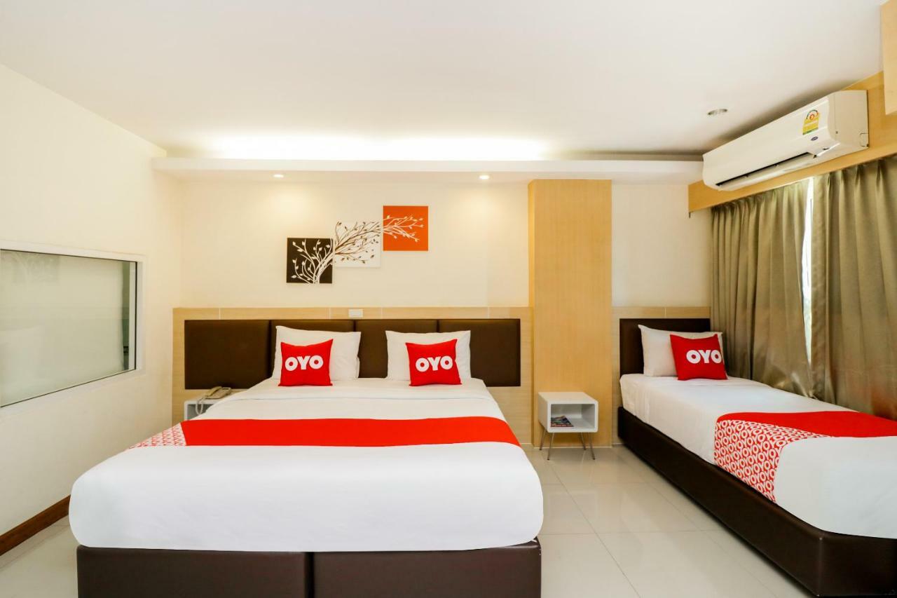 Oyo 234 Tara Grande Hotel & Spa Bangkok Bagian luar foto