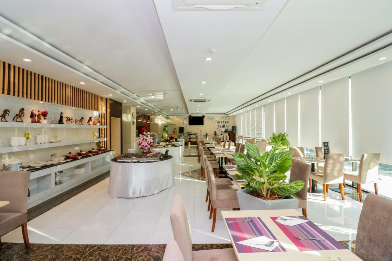 Oyo 234 Tara Grande Hotel & Spa Bangkok Bagian luar foto