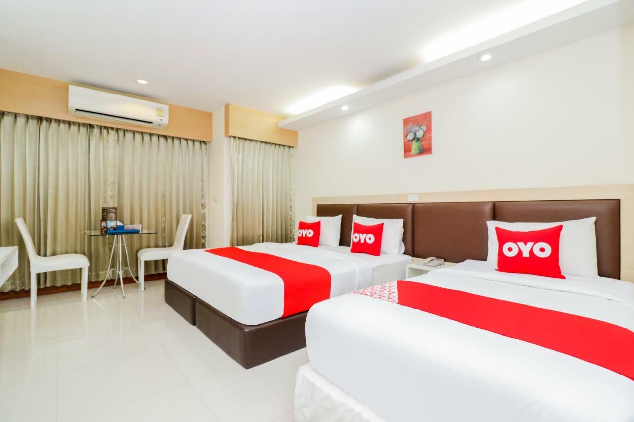 Oyo 234 Tara Grande Hotel & Spa Bangkok Bagian luar foto