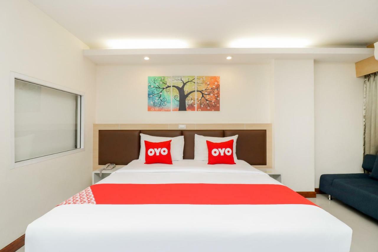 Oyo 234 Tara Grande Hotel & Spa Bangkok Bagian luar foto